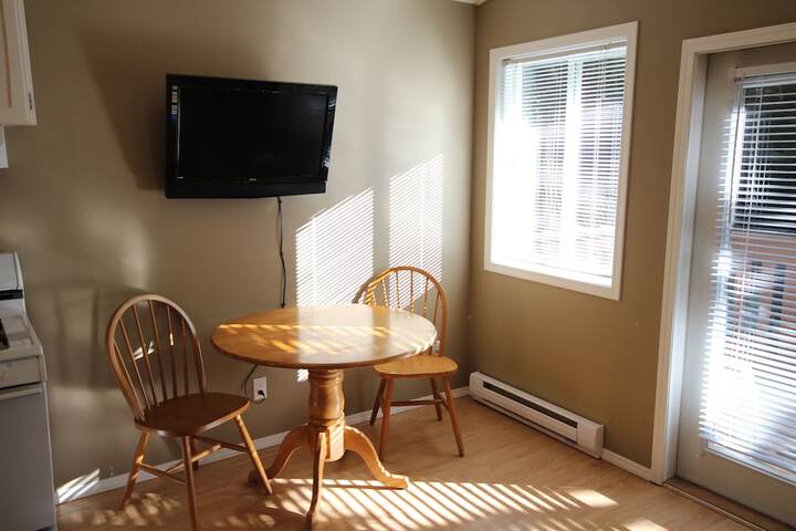 Room 7 of 24