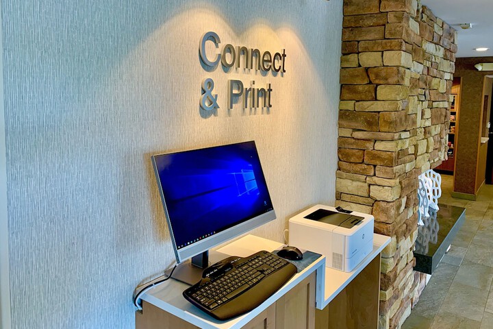 Business Center 29 of 29