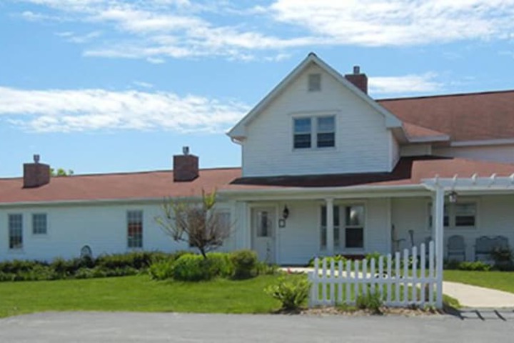 The Feathered Star B & B