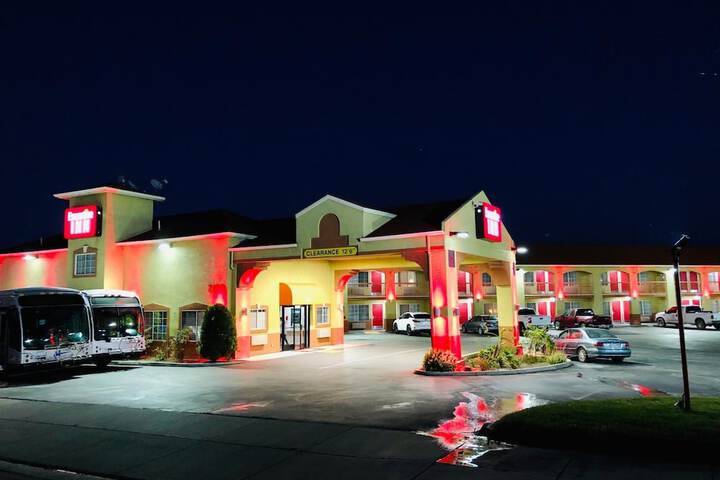 Executive Inn