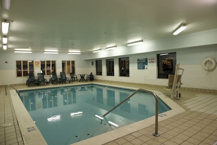 Pool 6 of 38