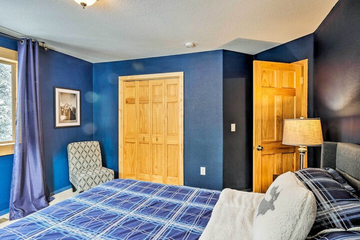 Secluded Alpine Home in Alma w / Mountain Views!