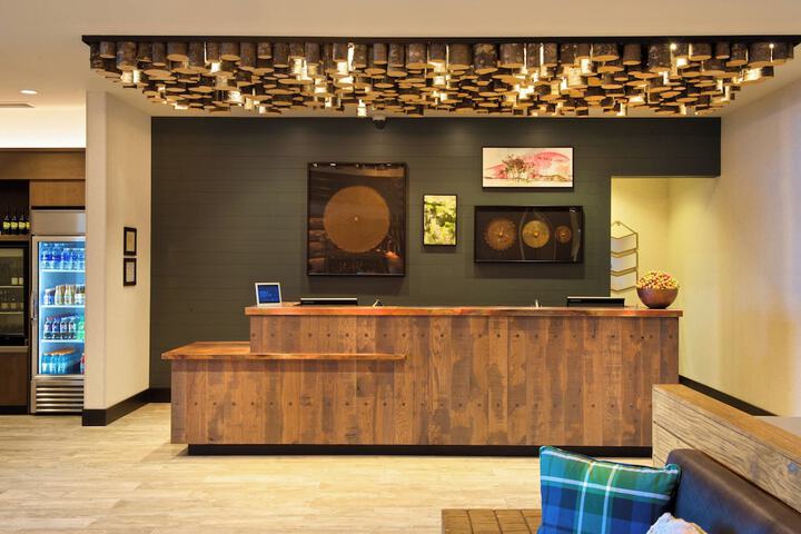 Hotel Interior 14 of 39