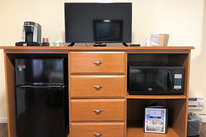 Blue Coast Inn and Suites