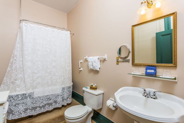 Room 45 of 58