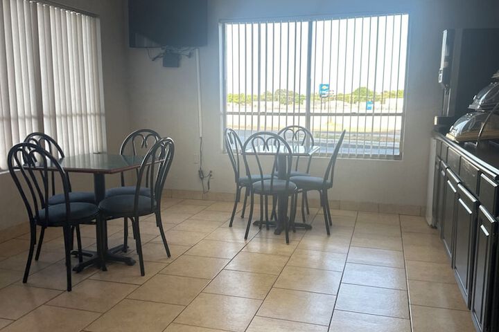 Days Inn by Wyndham Jacksonville