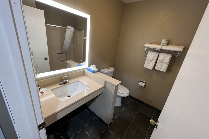 Room 44 of 56