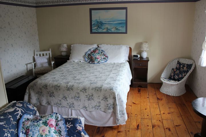 Room 7 of 17