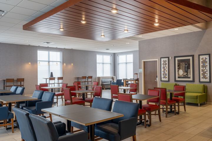 Hotel 4 of 44