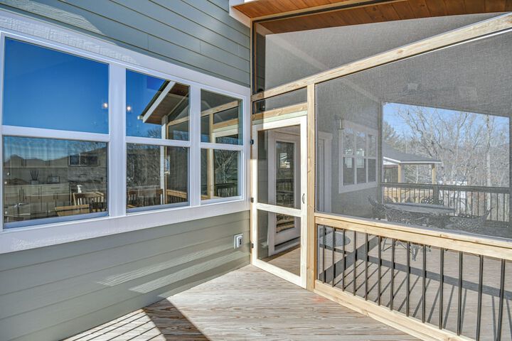 Newly Built Home w / Mtn Views in Black Mountain!