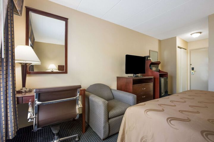 Room 19 of 36