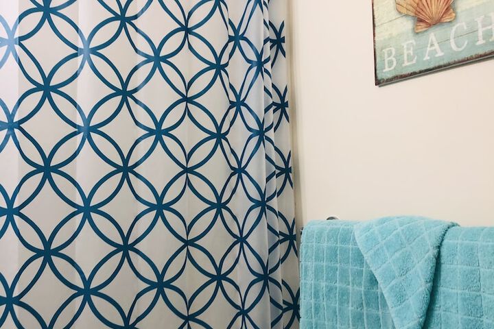 Room 8 of 31