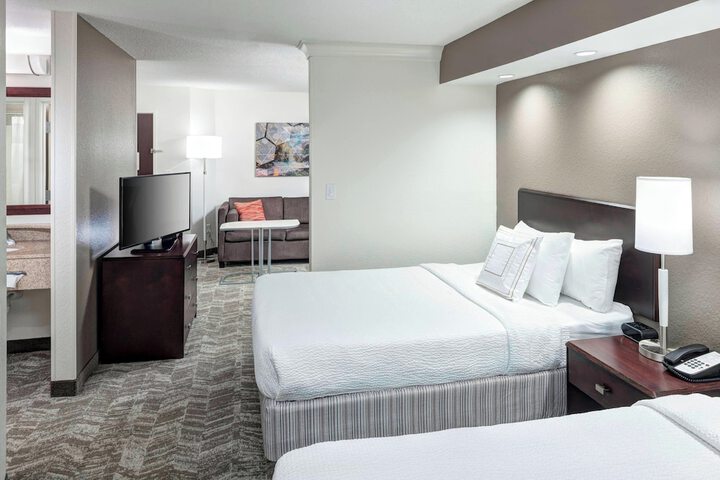 Room 14 of 24