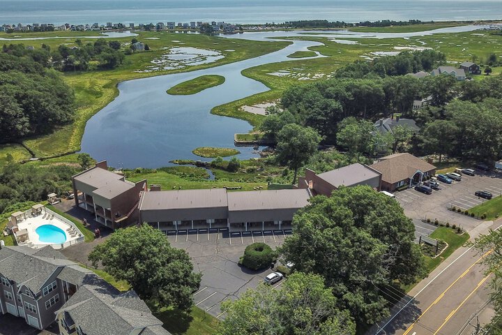 Ogunquit River Inn & Suites
