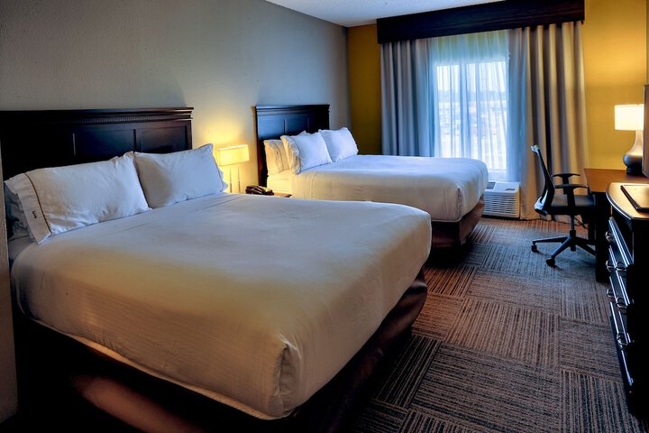 Room 43 of 92