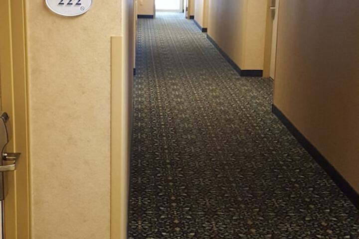 Ballroom/Hall 49 of 63