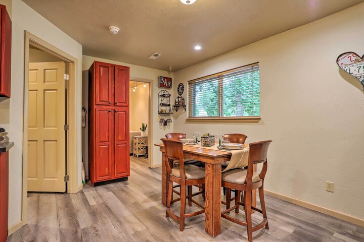 Colorado Cowboy Cottage: 12 Mi to Downtown Denver