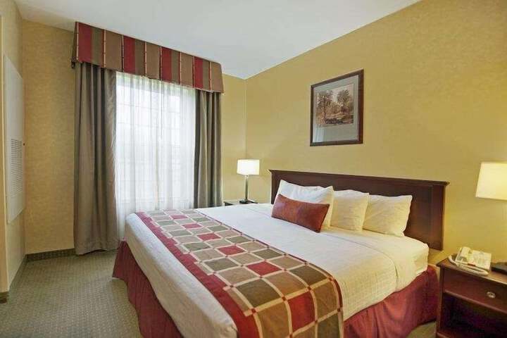 Room 9 of 22