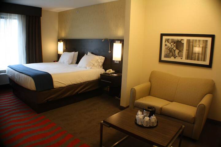 Holiday Inn Express Bradford by IHG
