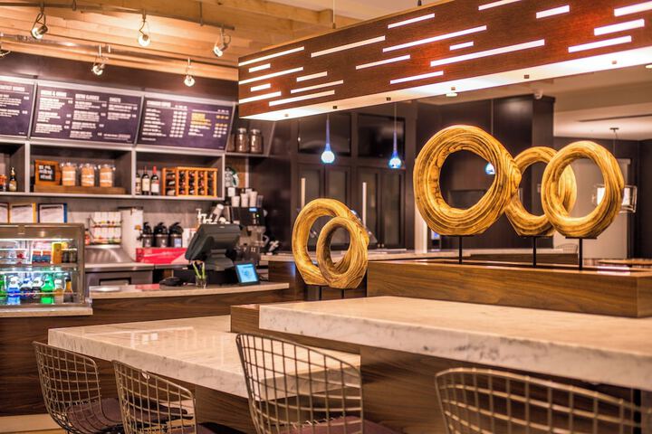 Courtyard by Marriott Detroit Farmington