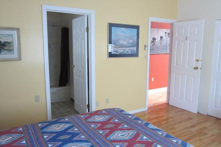 Room 21 of 40