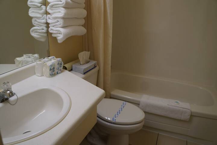 Westward Inn & Suites