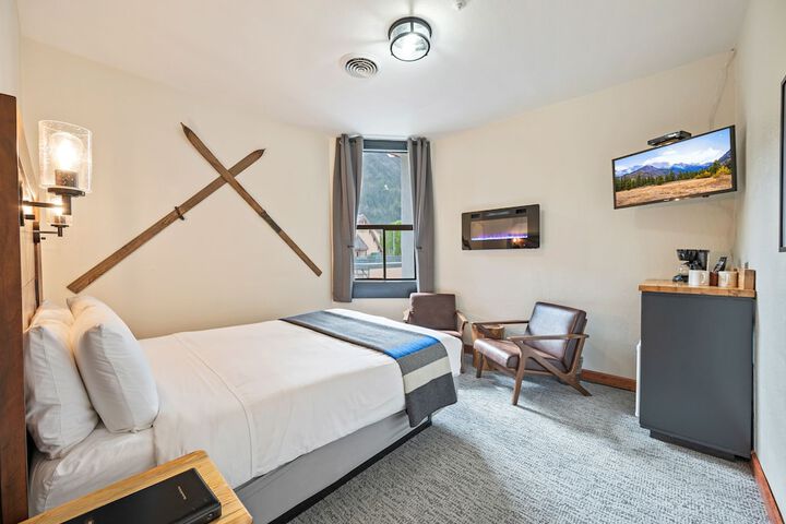 Room 19 of 115