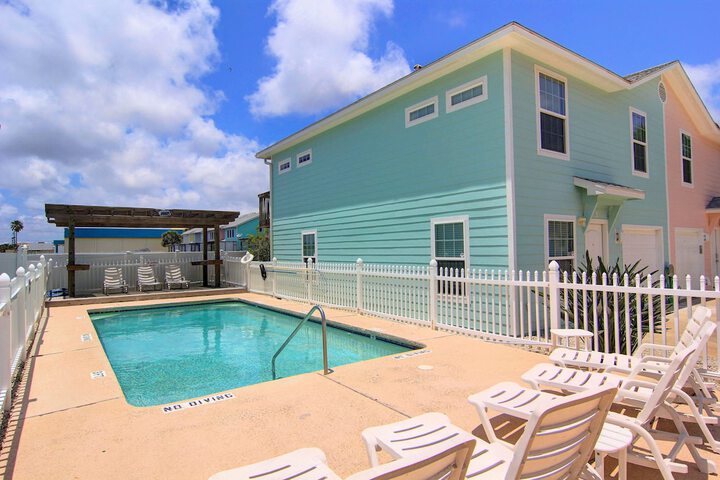 Pool 3 of 29