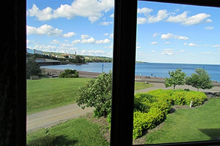 Canal Park Lodge