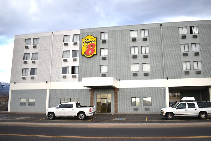 Hotel 2 of 16