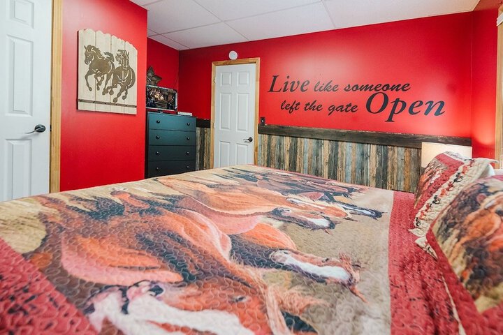 Room 45 of 61