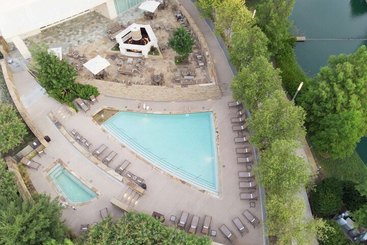 Hilton Dallas / Plano Granite Park