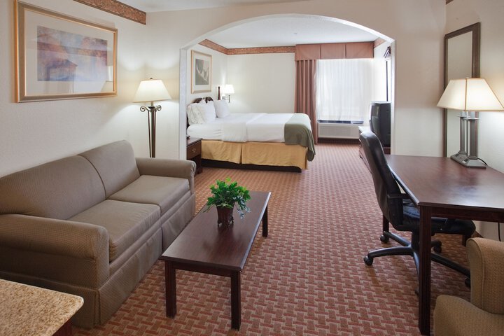 Room 15 of 20