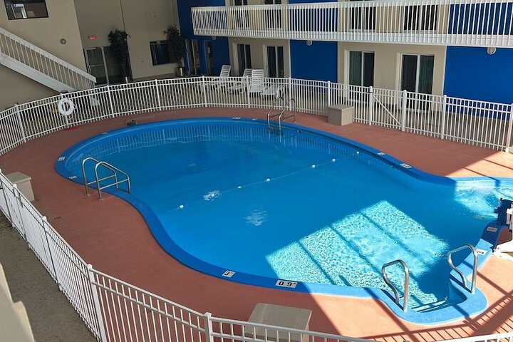 Pool 5 of 63