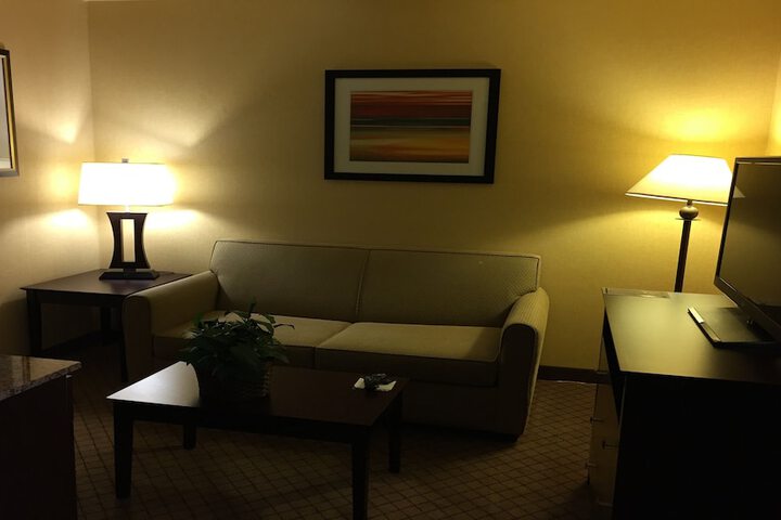 Room 53 of 86