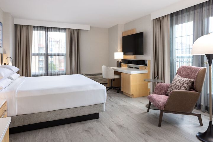 Delta Hotels by Marriott Grand Okanagan Resort