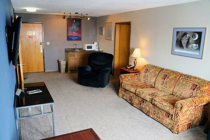 Room 19 of 35