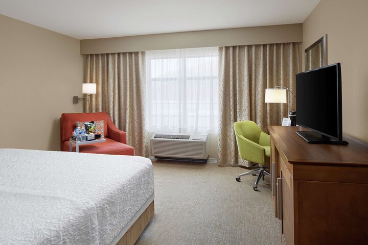 Room 15 of 51