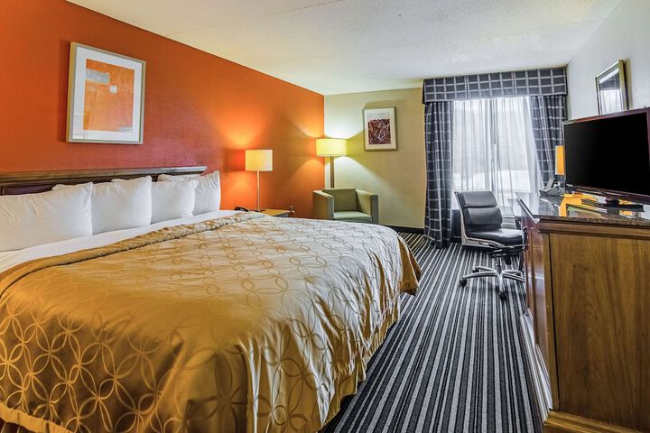 Room 14 of 40