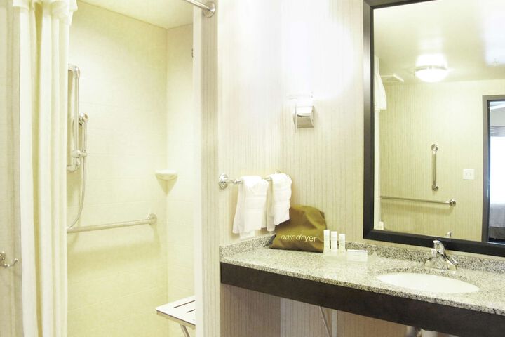 Homewood Suites by Hilton Coralville - Iowa River Landing