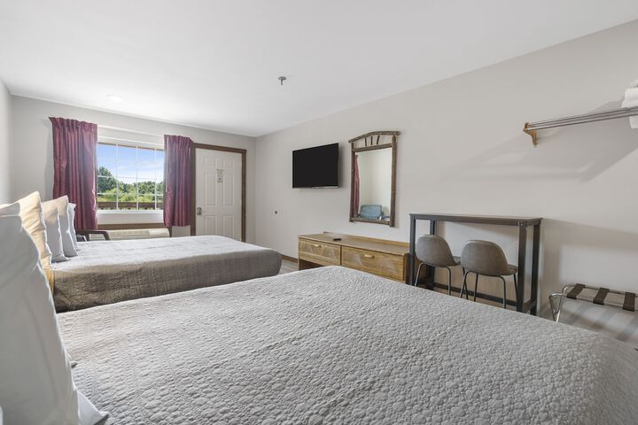Room 10 of 31