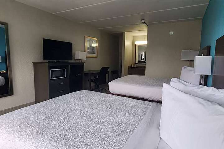 Room 134 of 156