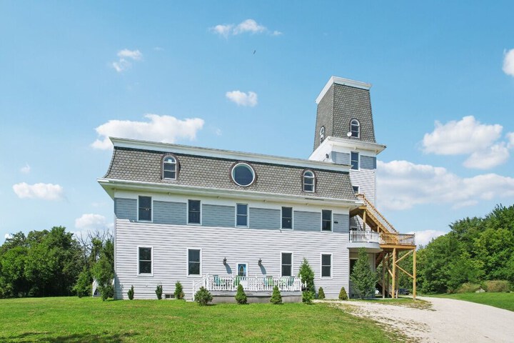 The Starlight Tower Manor River, Arcades, Observatory, Theater by RedAwning