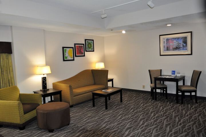 Room 31 of 46