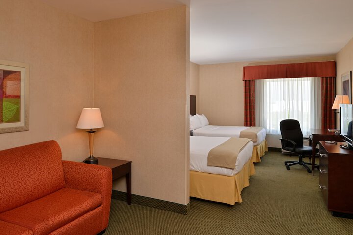 Room 30 of 49