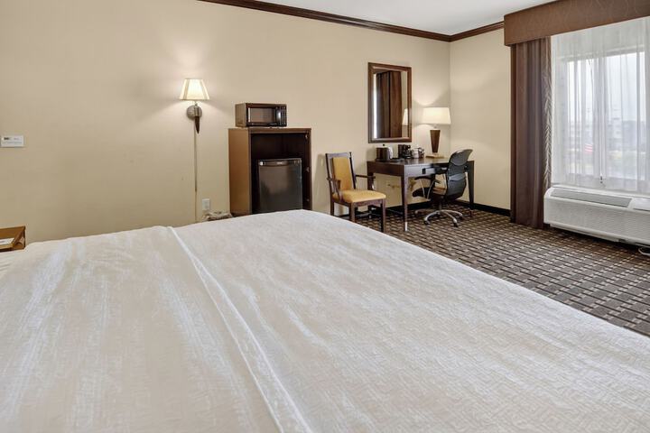 Hampton Inn & Suites Longview North