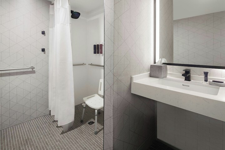 Renaissance Framingham Hotel & Conference Center