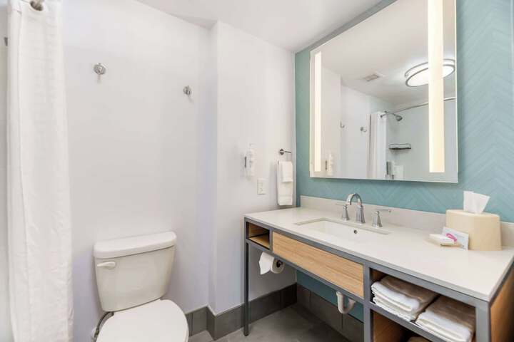 Hilton Garden Inn Outer Banks / Kitty Hawk