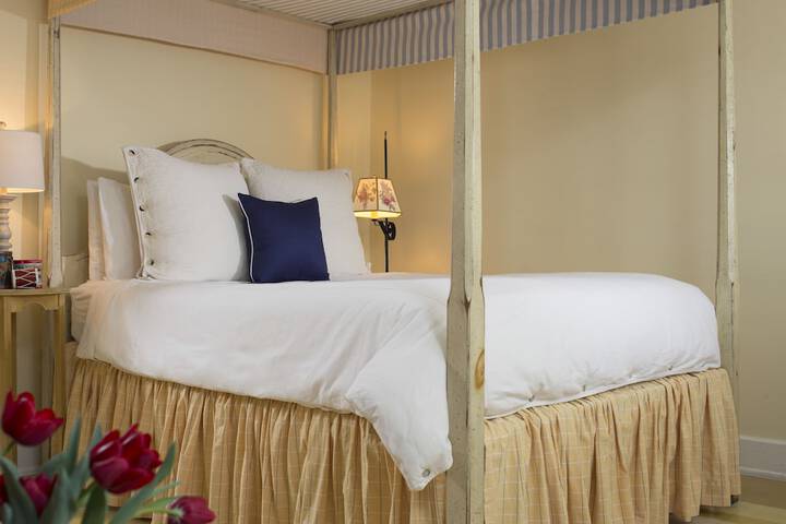 Room 21 of 79