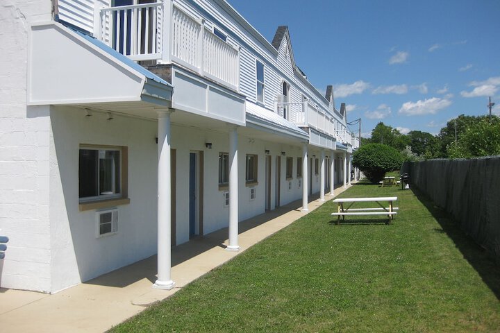 Property Grounds 41 of 41
